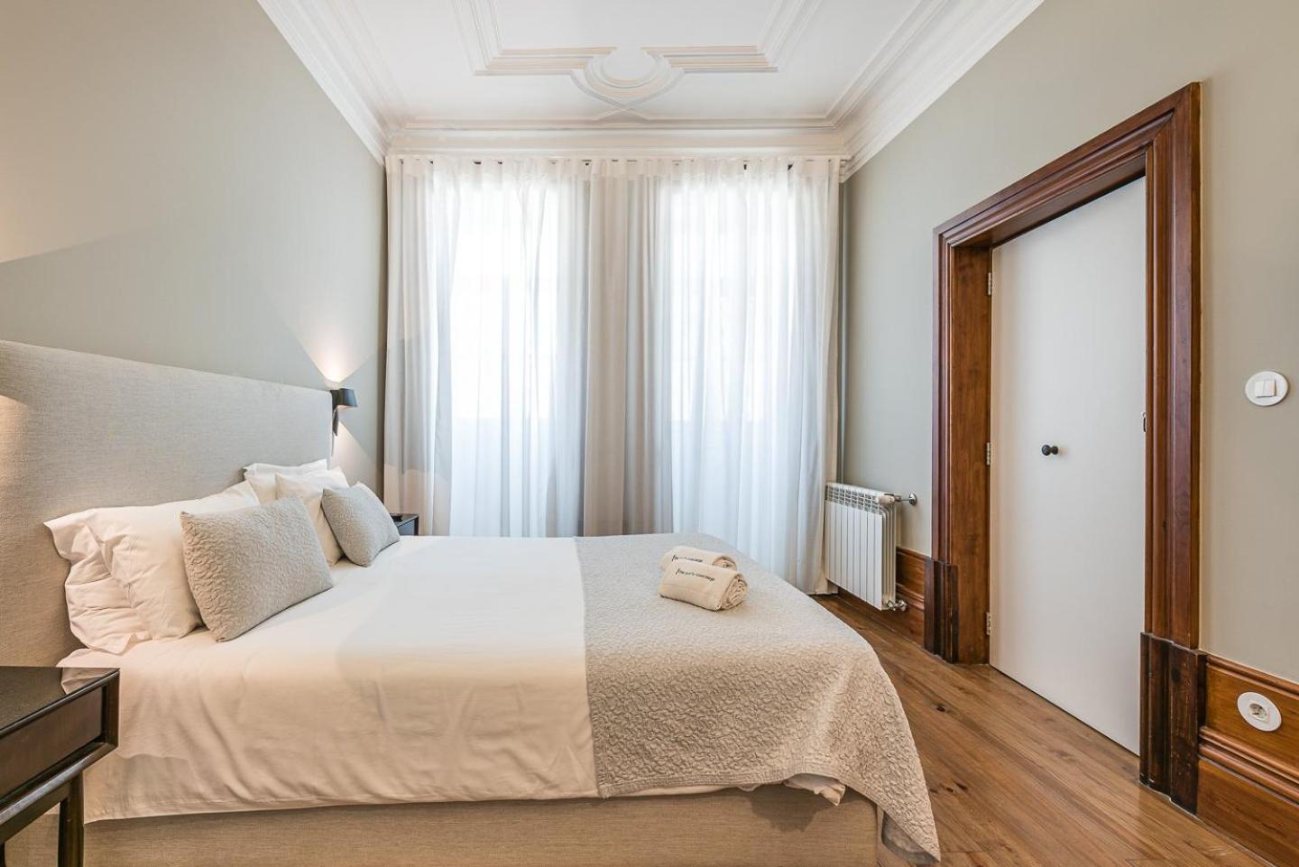 Guestready - Cedofeita Pool Suites OOporto Exteriör bild