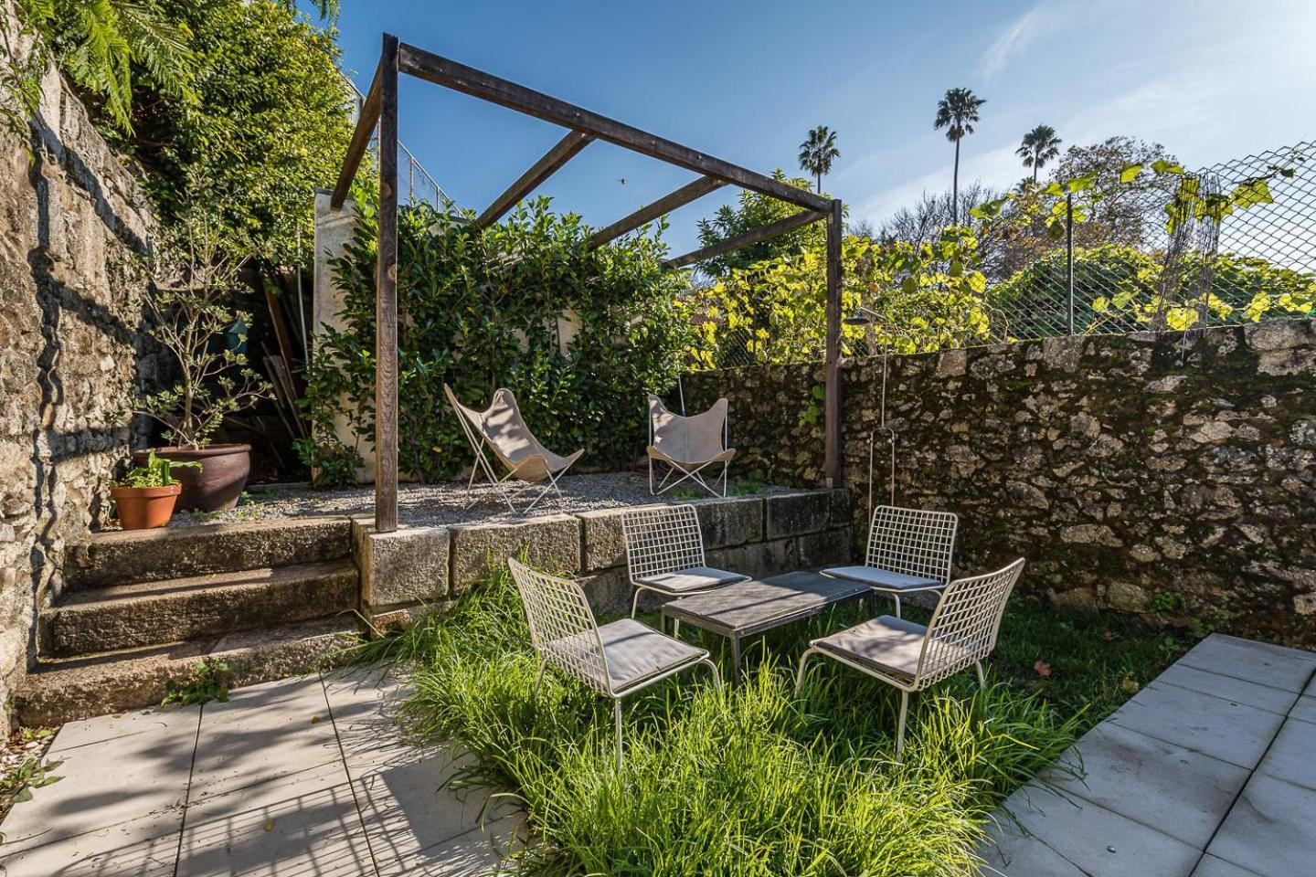 Guestready - Cedofeita Pool Suites OOporto Exteriör bild